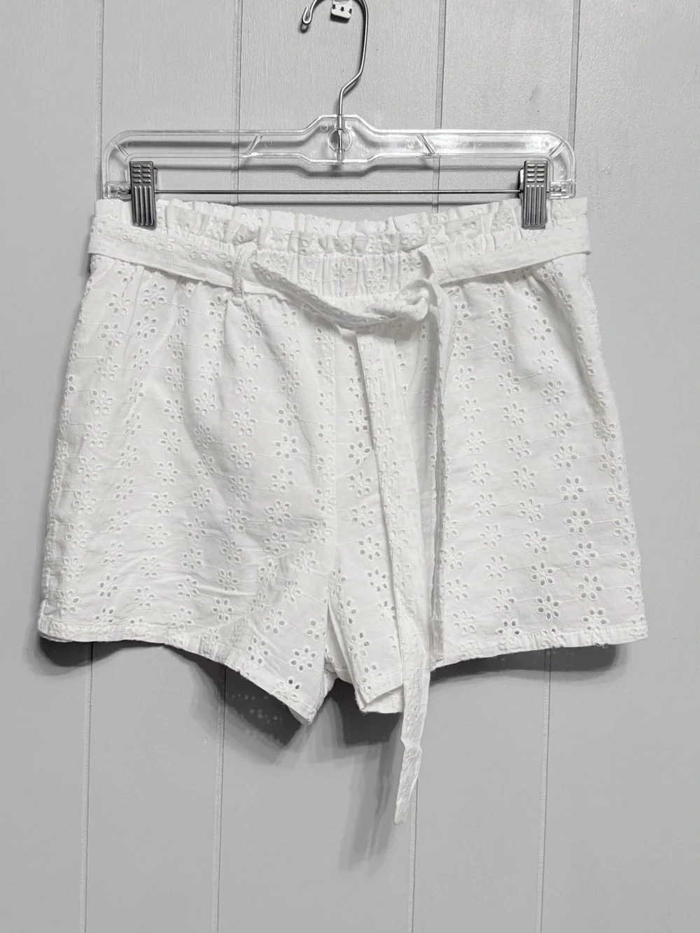 White Cotton Eyelet Tie-Waist (removable belt) Women's Shorts